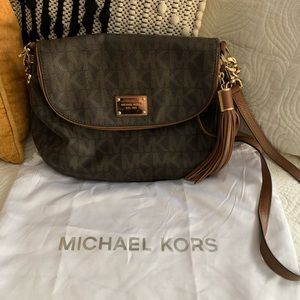 Michael Kors Crossbody